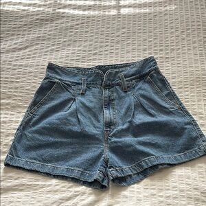 Levi's Blue Jean Shorts High-Waisted Relaxed Fit